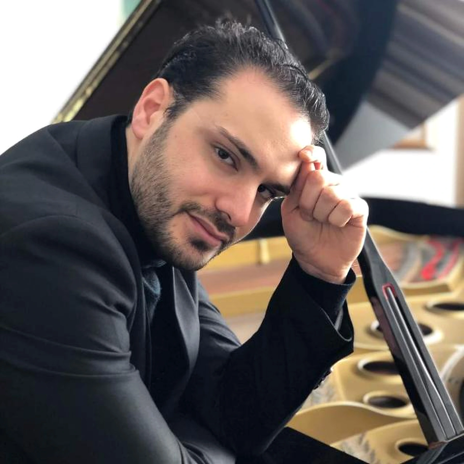 Bruno Francesco Leone — Piano / Conductor